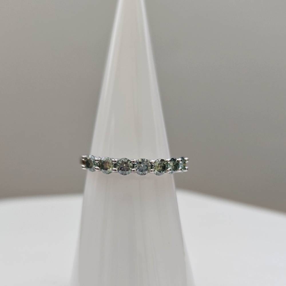 7 Stones Bluegreen Moissanites